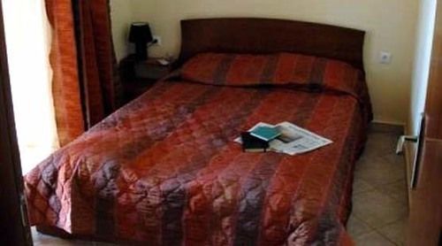 Sarti Plaza Hotel Екстериор снимка