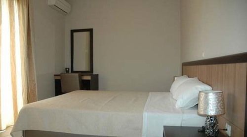 Sarti Plaza Hotel Екстериор снимка